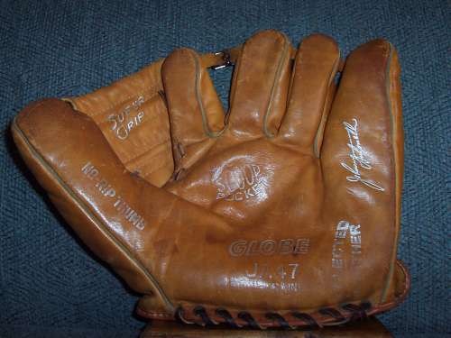 Johnny Antonelli Globe JA47 Front